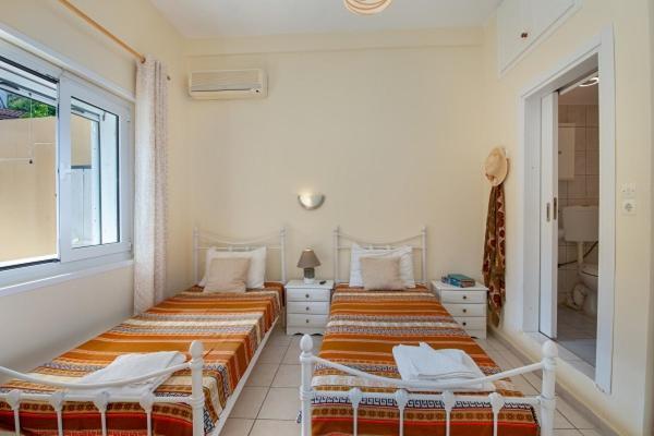 Arthur House Longós Екстериор снимка